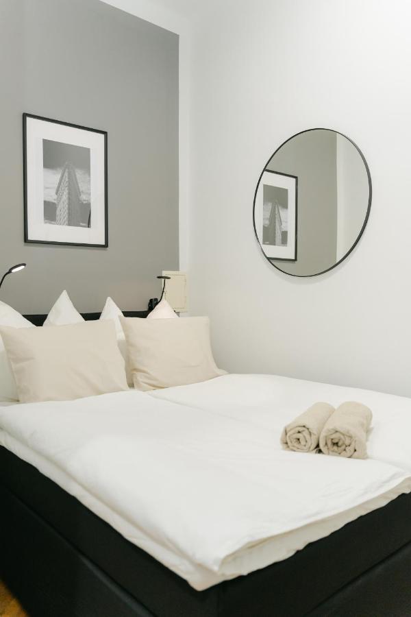 Cozy Apt Perfect For 4-6 Tv Metro Self-Checkin Viena Exterior foto